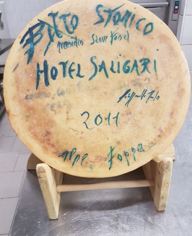 forma formaggio bitto storico ribelle