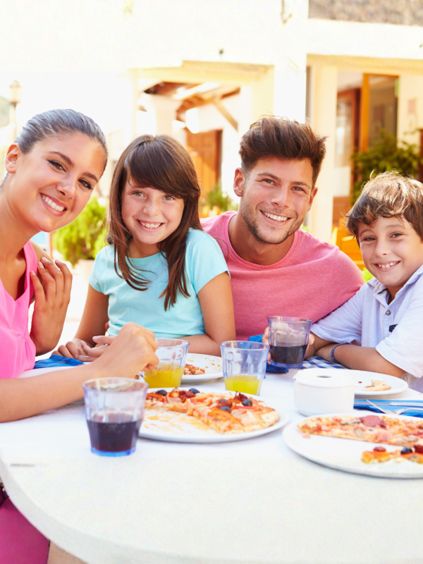 famiglia al ristorante