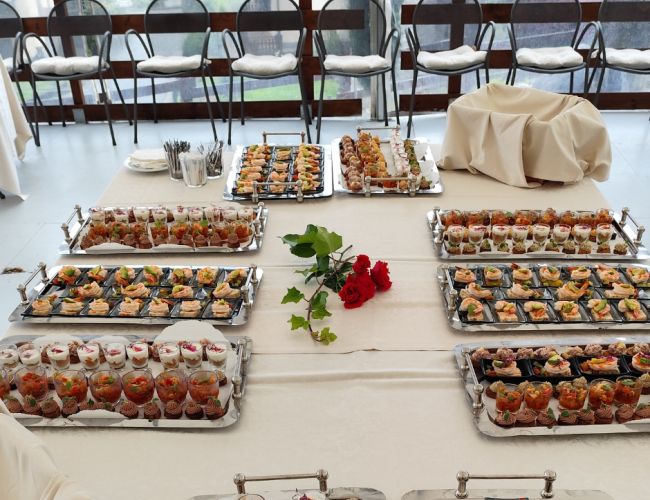 tavolo aperitivi
